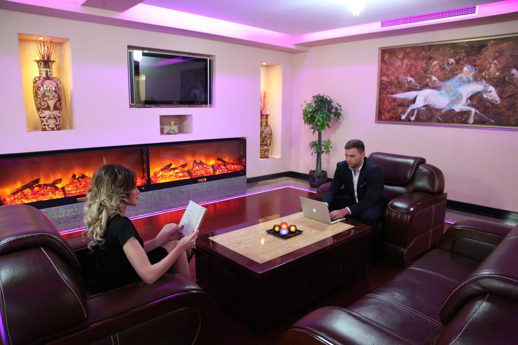 Hotel New Star Скопье Экстерьер фото
