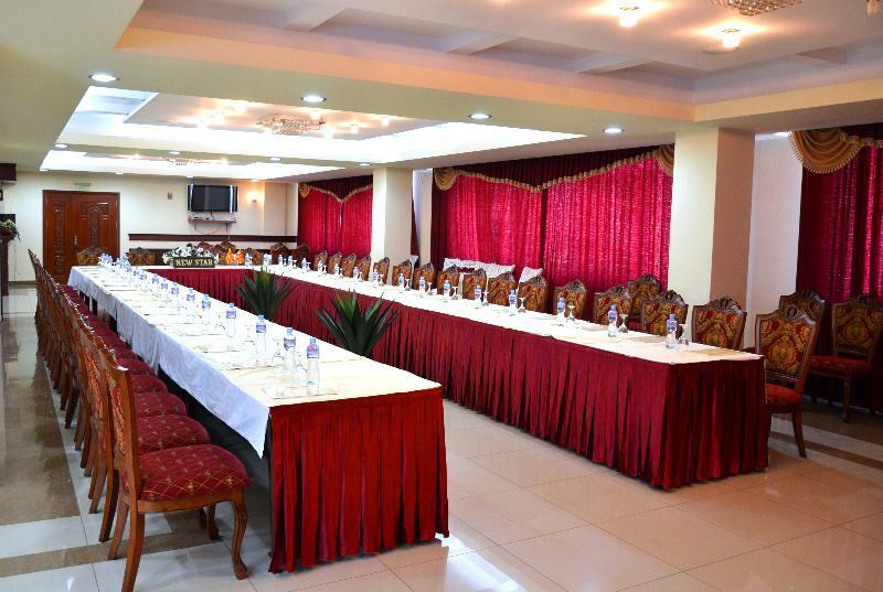 Hotel New Star Скопье Экстерьер фото